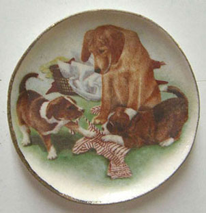 Dollhouse Miniature 2 Puppies with Clothing Platter, 1-1/2 Inch, 1Pc